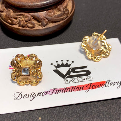 Antique Earrings 445655