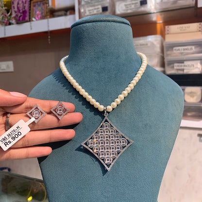 Zircon Pendant set 556778