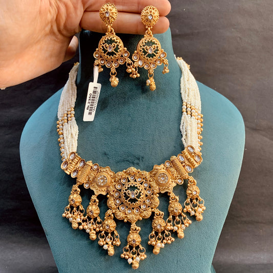 Antique Necklace Set 37535