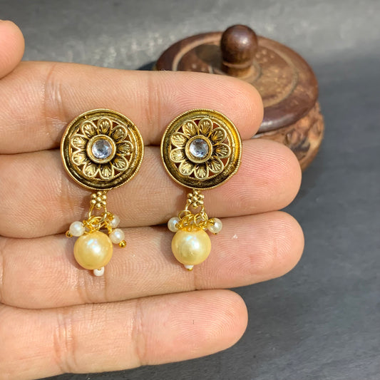 Antique studs 83939