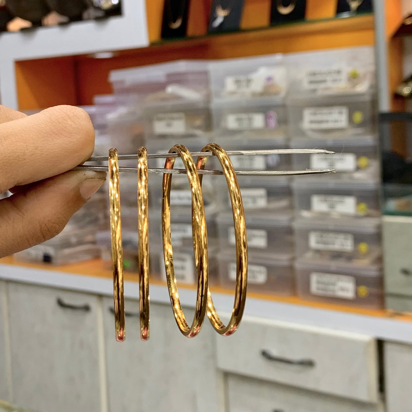 Gold Platted Bangles 772544