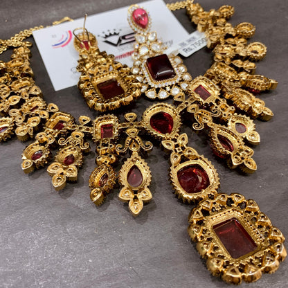 Kundan Necklace Set 637365