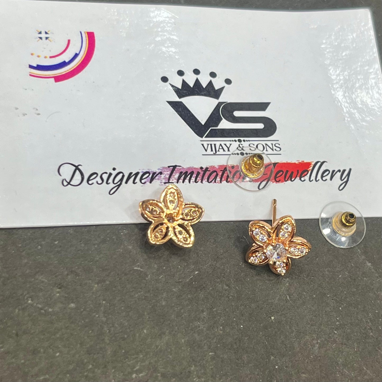 Zircon Earring 466544