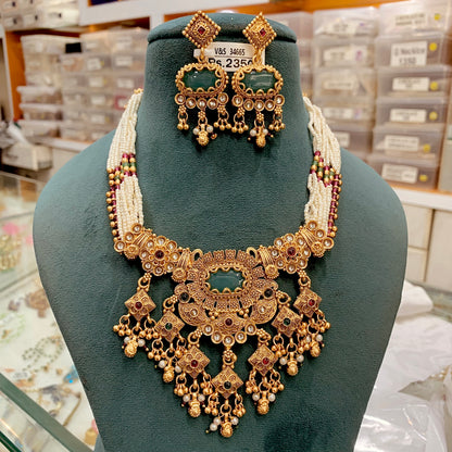Antique Necklace Set 57286