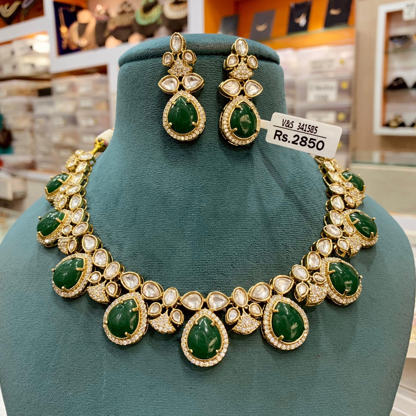 Kundan Necklace Set 35555