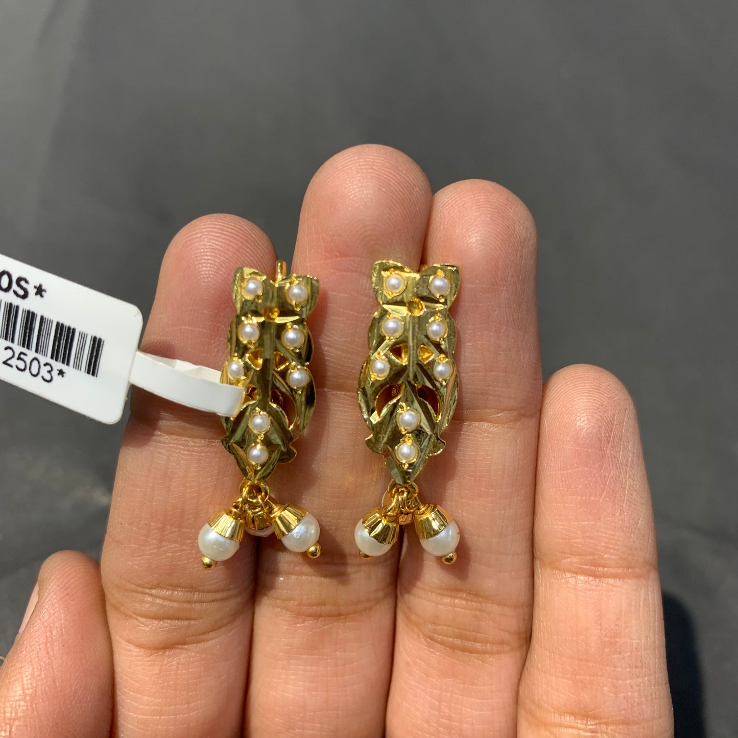 Jadau Earrings 531456