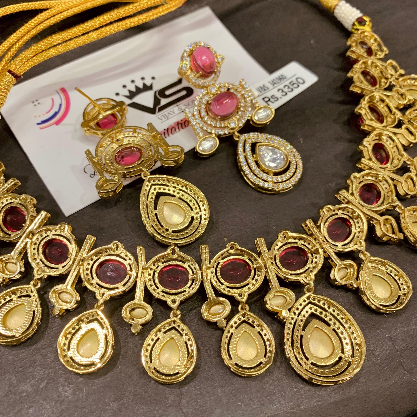 Kundan Necklace Set 83839