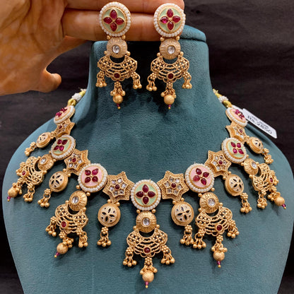 Antique Necklace Set 56443
