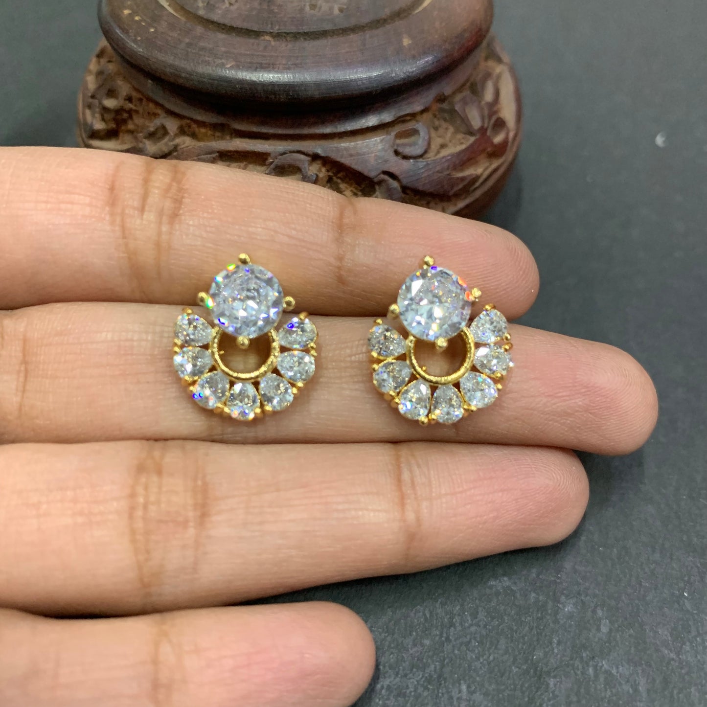 Zircon Earrings 524565
