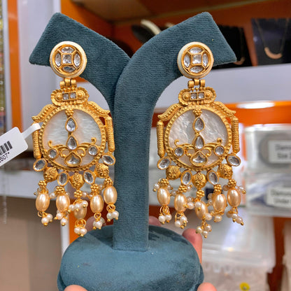Antique Earrings 46465777