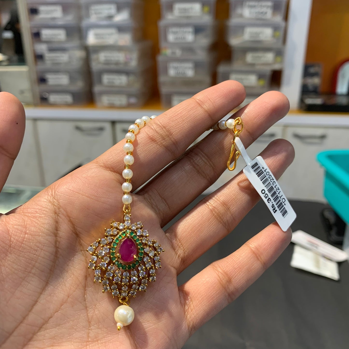 Zircon Maang tikka 546678