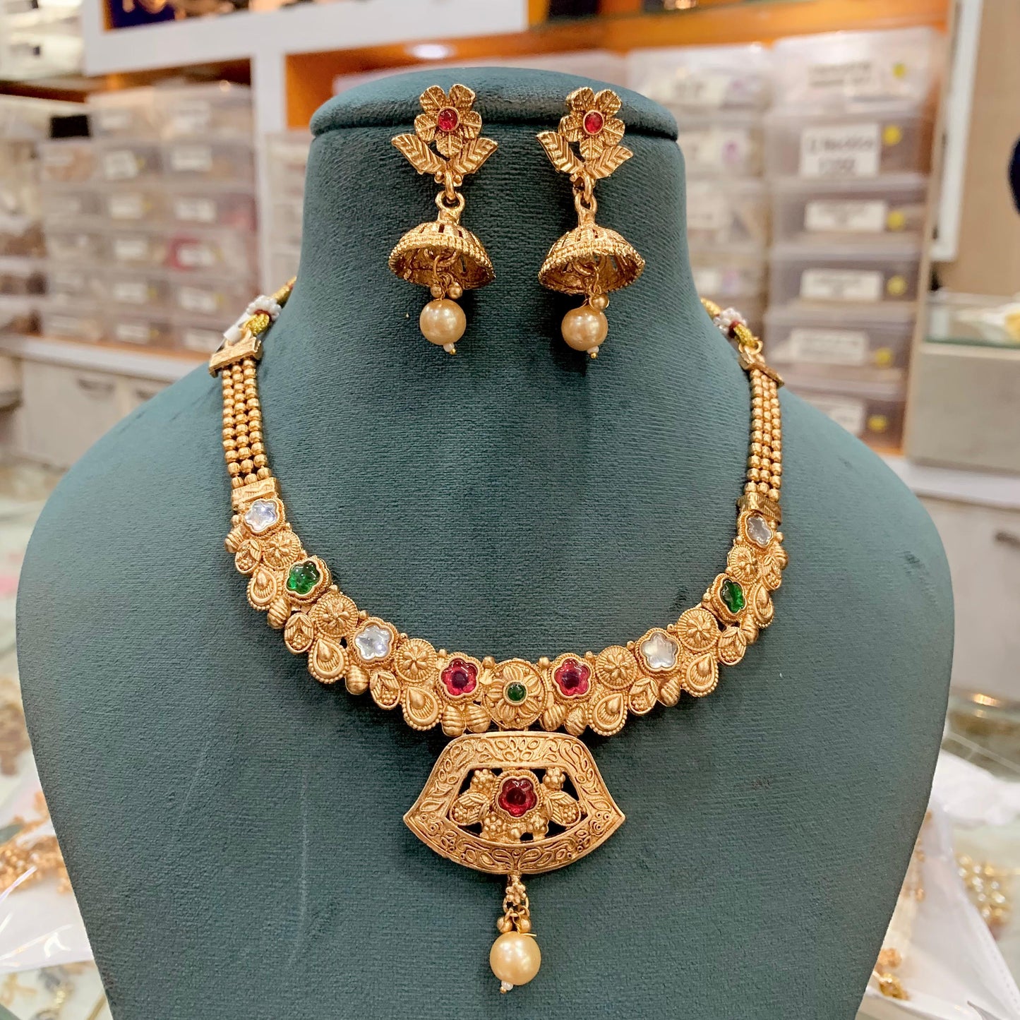 Antique Necklace Set 2862