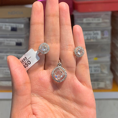 Zircon Pendant set 566643