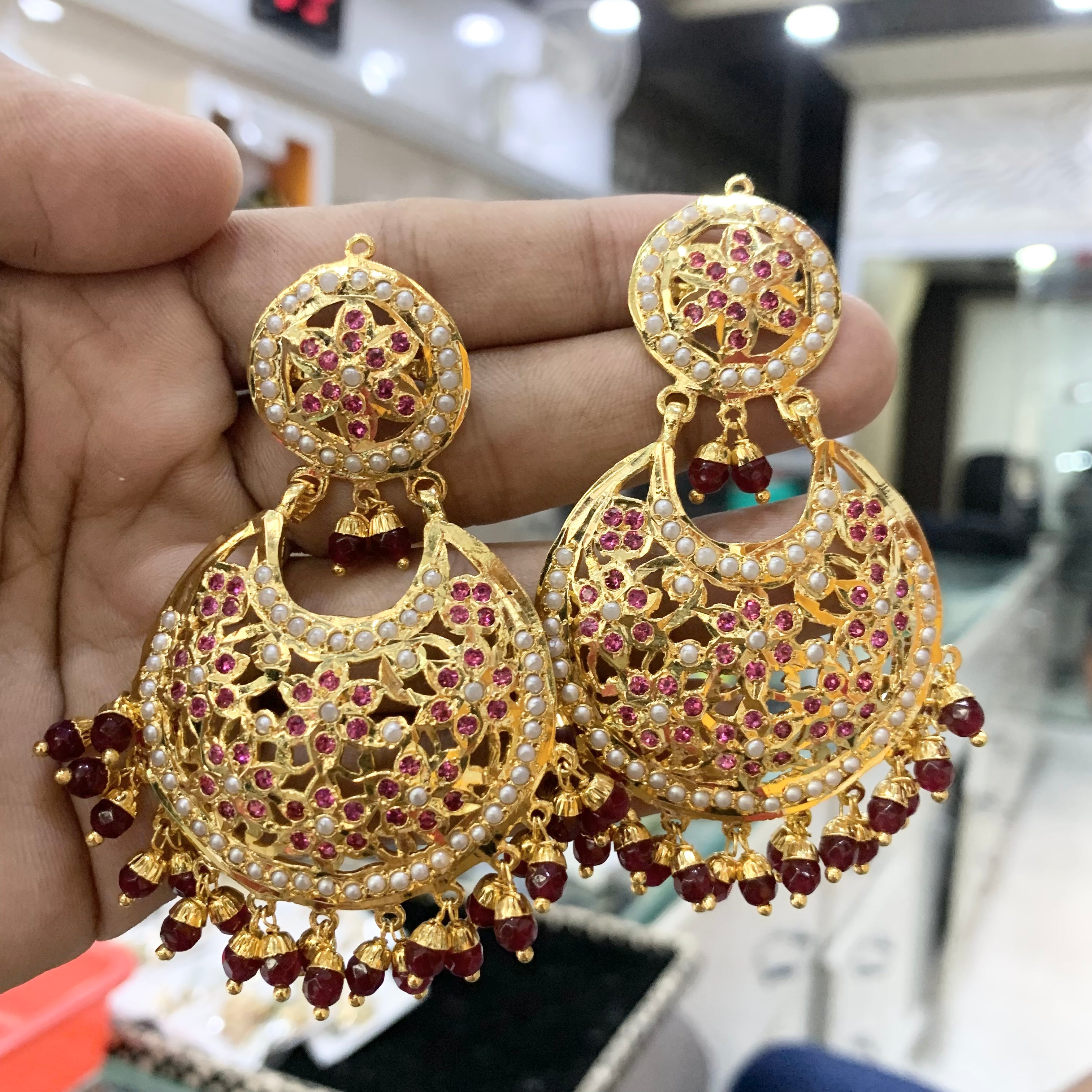 Jadau Pacchi Kundan Rajwadi Jhumka Earrings – AryaFashions