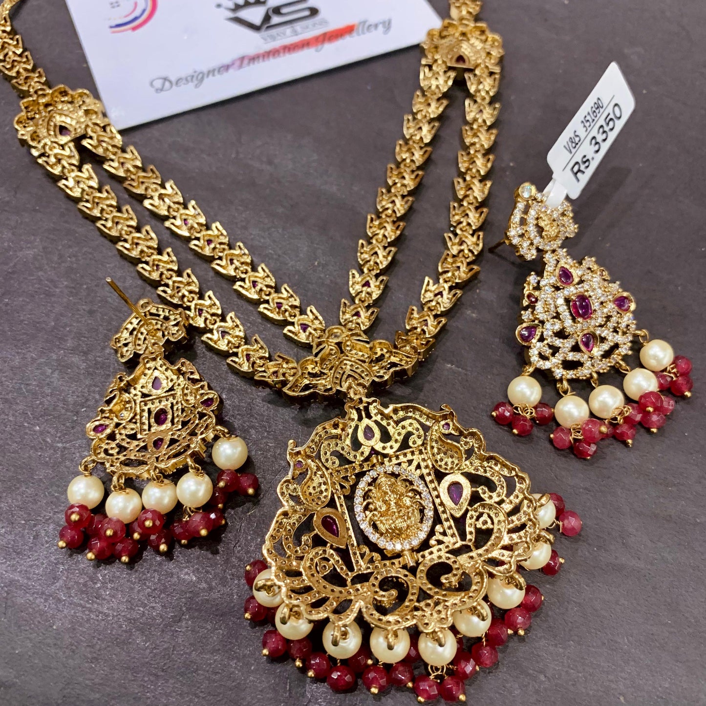 Zircon Necklace set 5626363