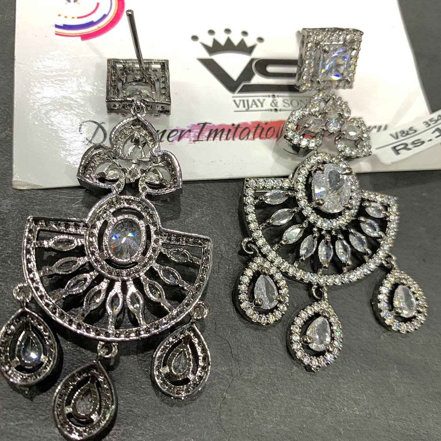 Diamond Earrings 5642662
