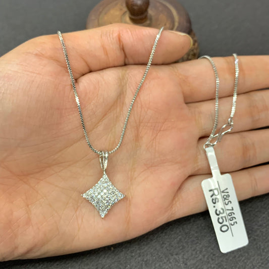 Zircon Pendant 873636