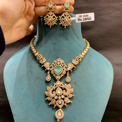 Kundan Necklace Set 33111