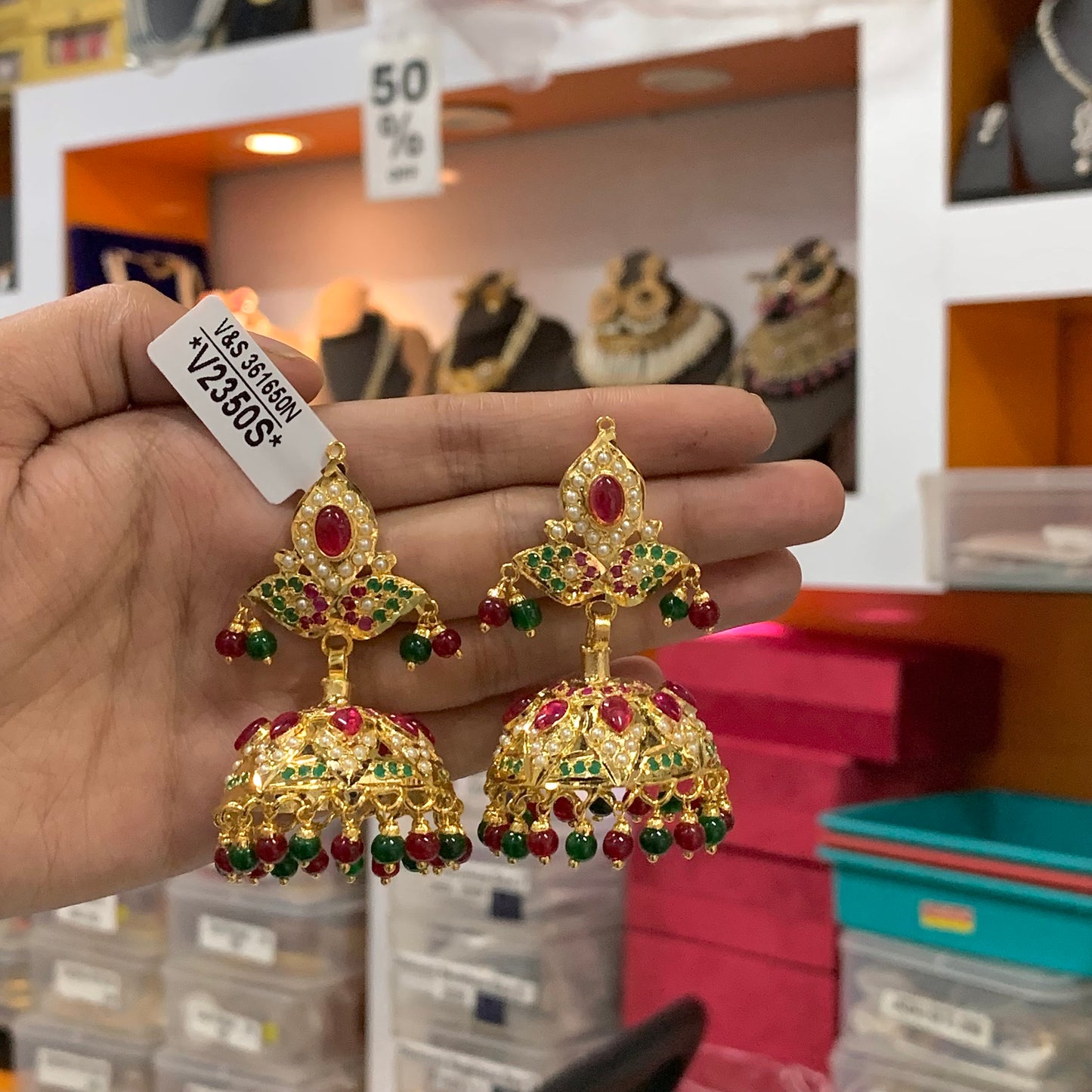 Jadau Earrings 765677