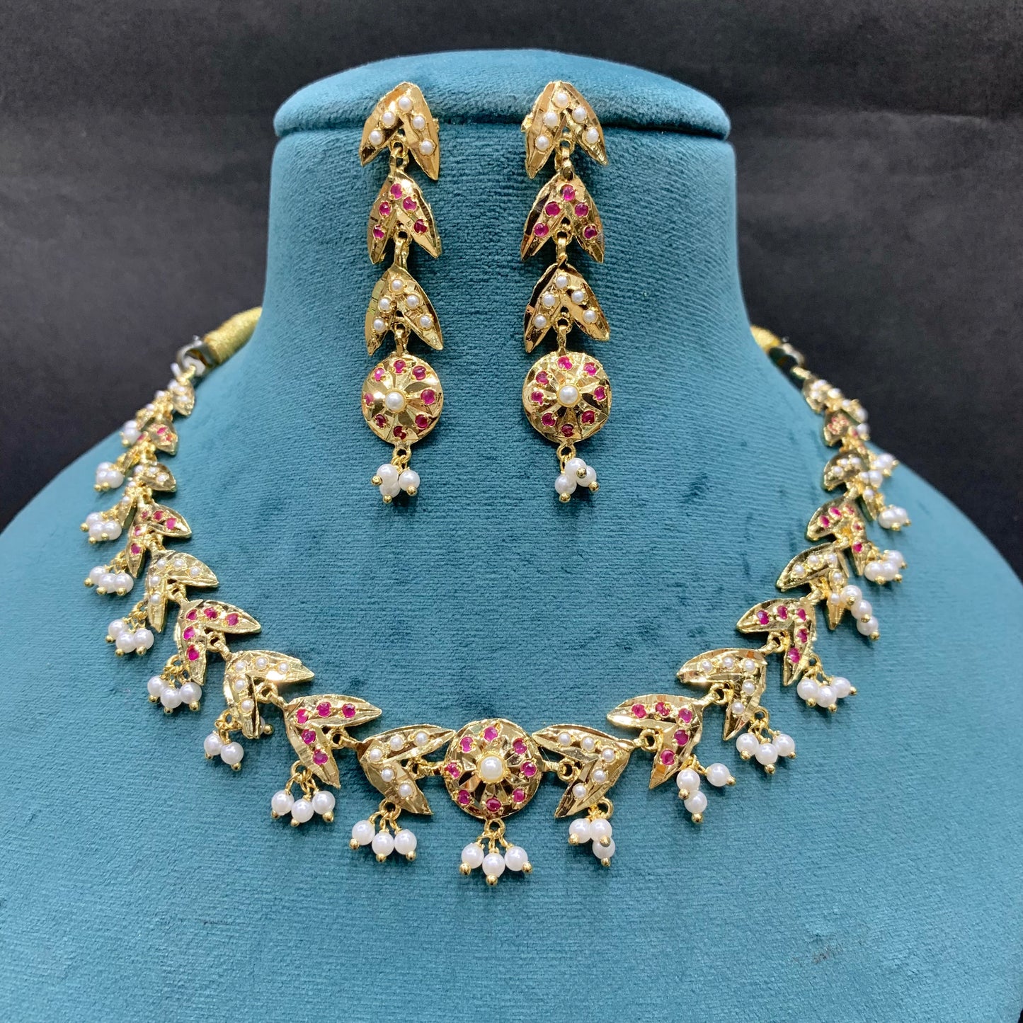 Jadau necklace set 8230