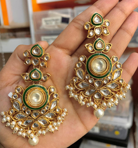 Kundan Earrings 3643565