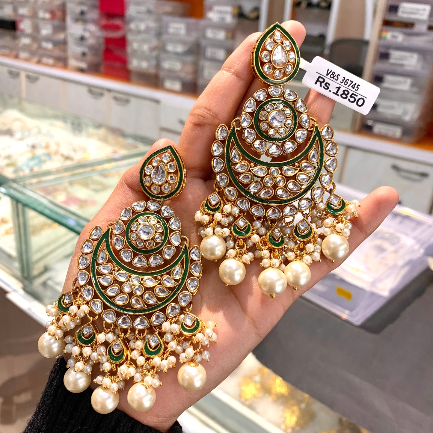 Kundan Earrings 523577