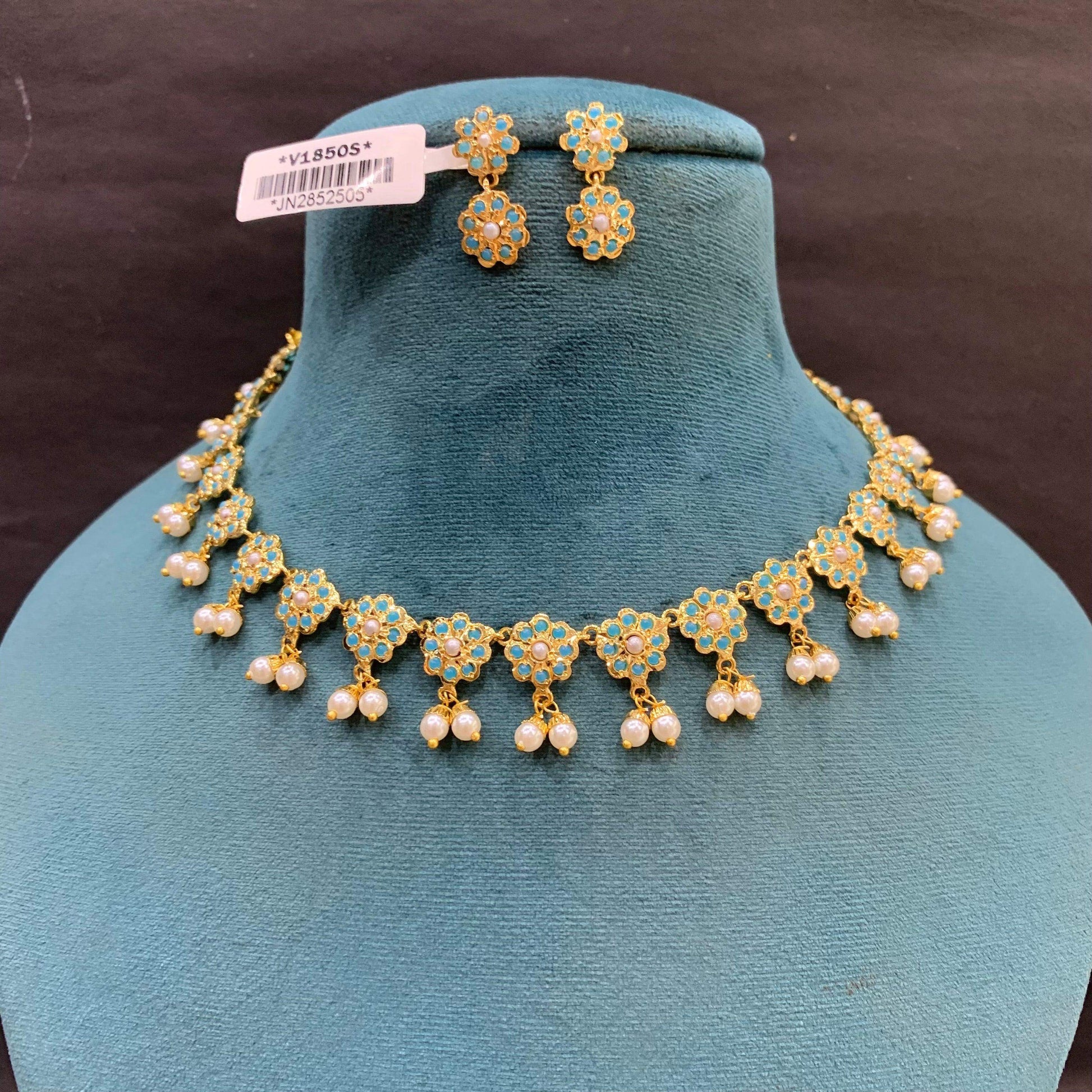 Jadau Necklace Set 947391 - Vijay & Sons