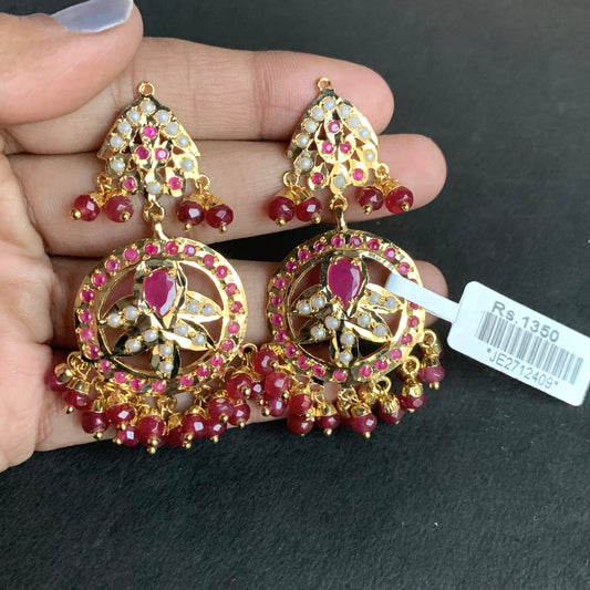 Jadau Earrings 657524