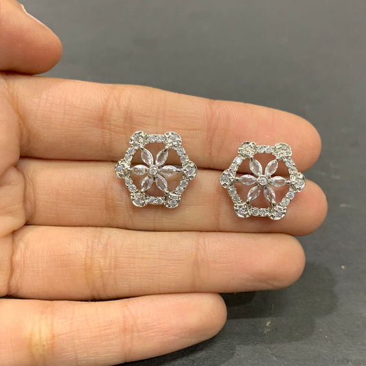 Diamond Earrings 3676563