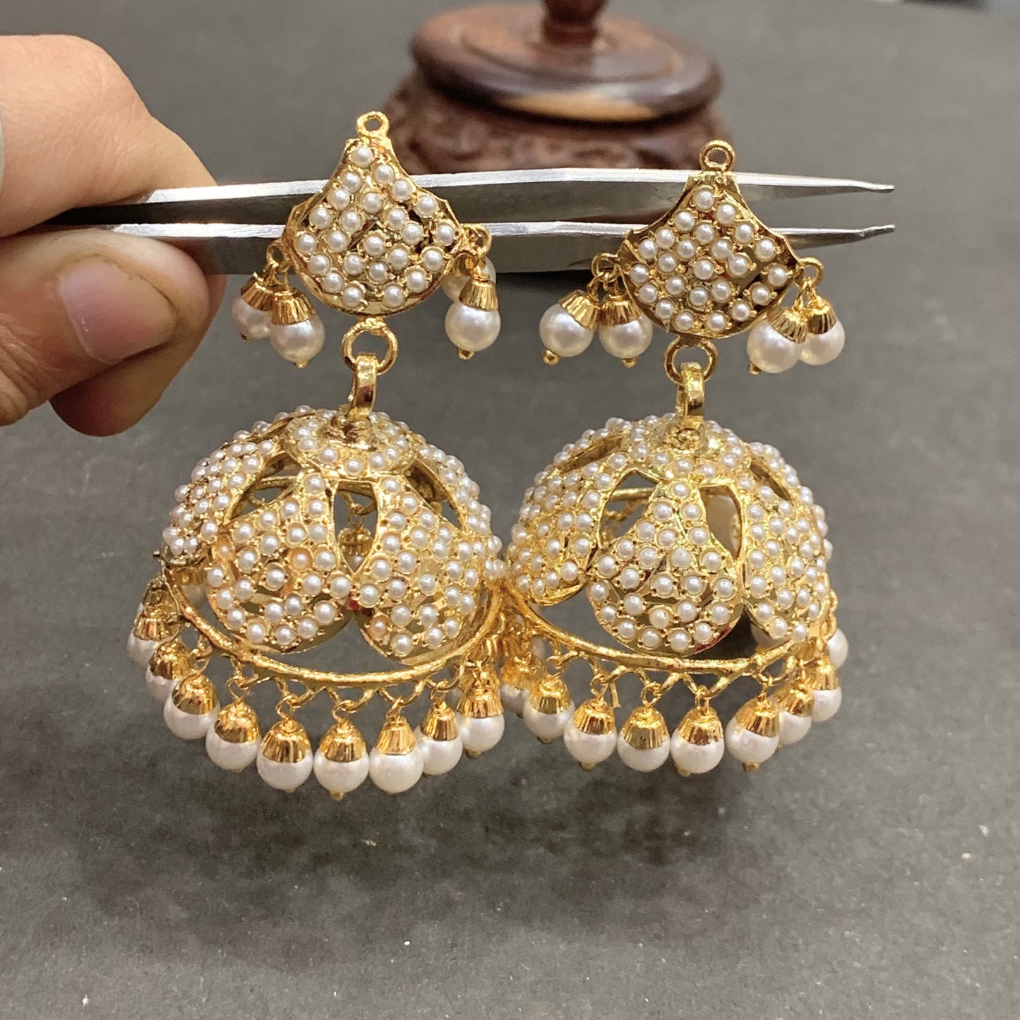 Jadau earrings 95925