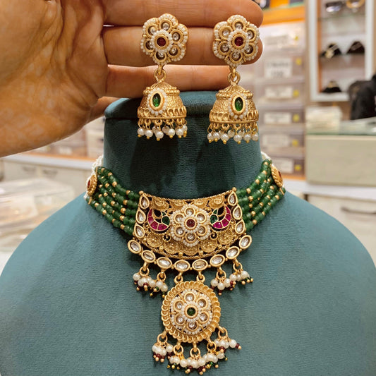 Antique Necklace Set 426626