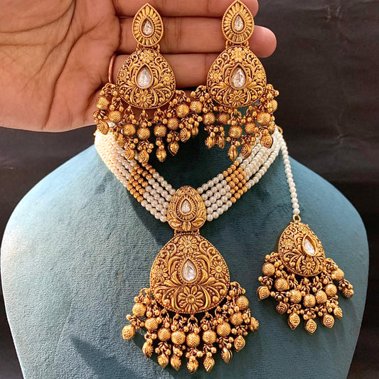 Antique Necklace Set 625666