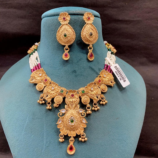 Antique Necklace Set 30393