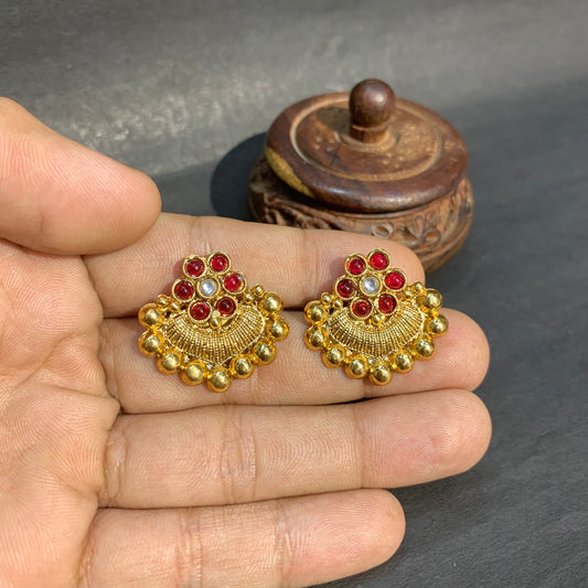 Antique studs 39393