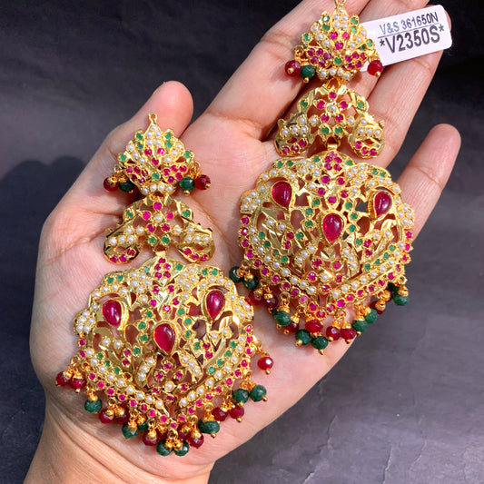 Jadau Earrings 423666