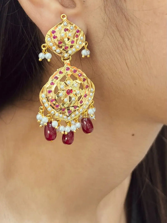 Jadau Earrings 577543