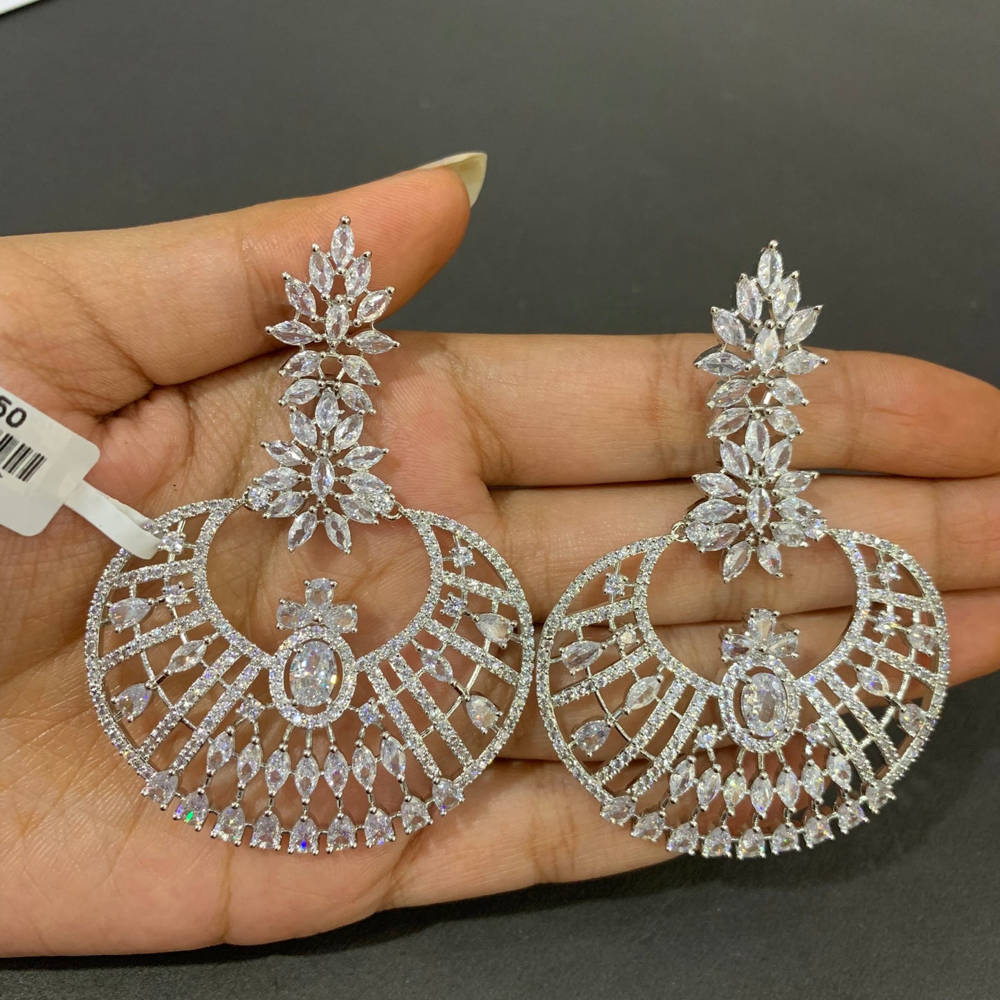 Diamond earrings 33456