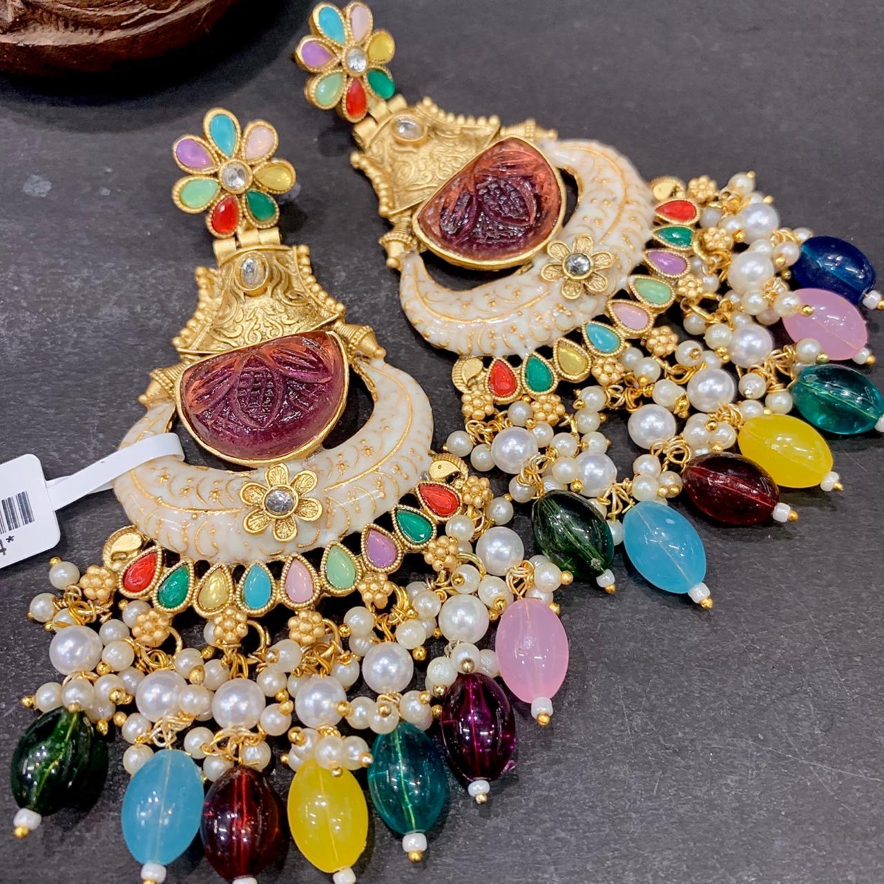 Antique earrings 46776