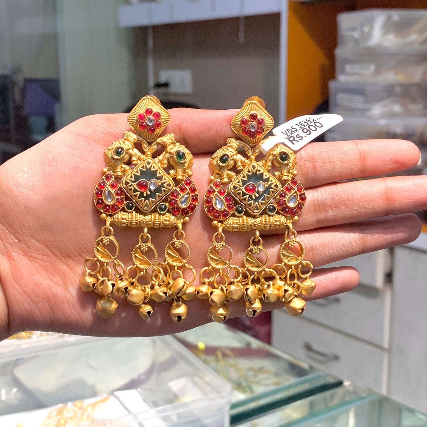 Antique Earrings Set 498467