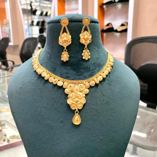 Gold Forming Necklace Set 335677
