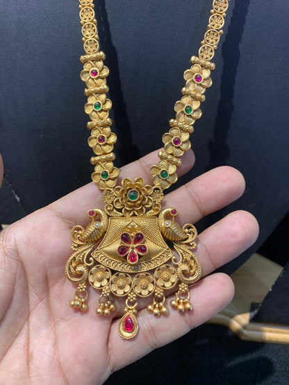 Antique Necklace Set 34567