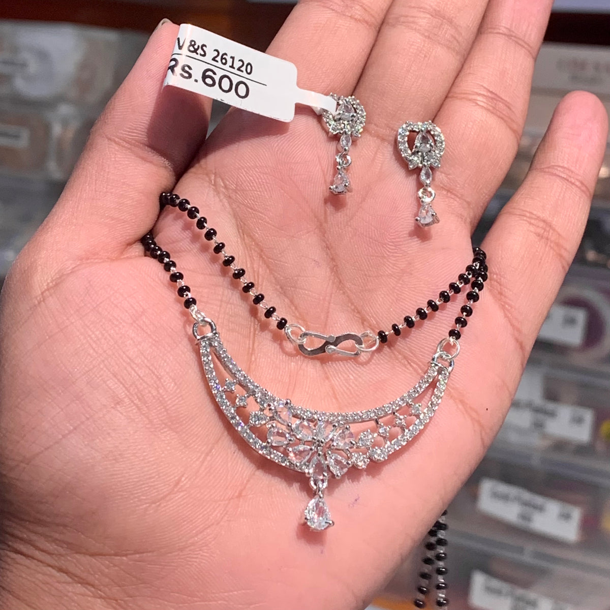 Zircon mangalsutra 3356666