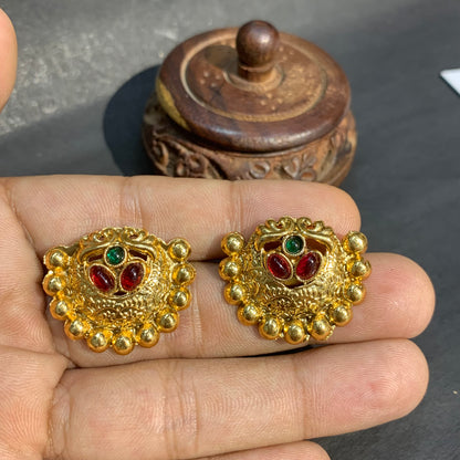 Antique studs 39739
