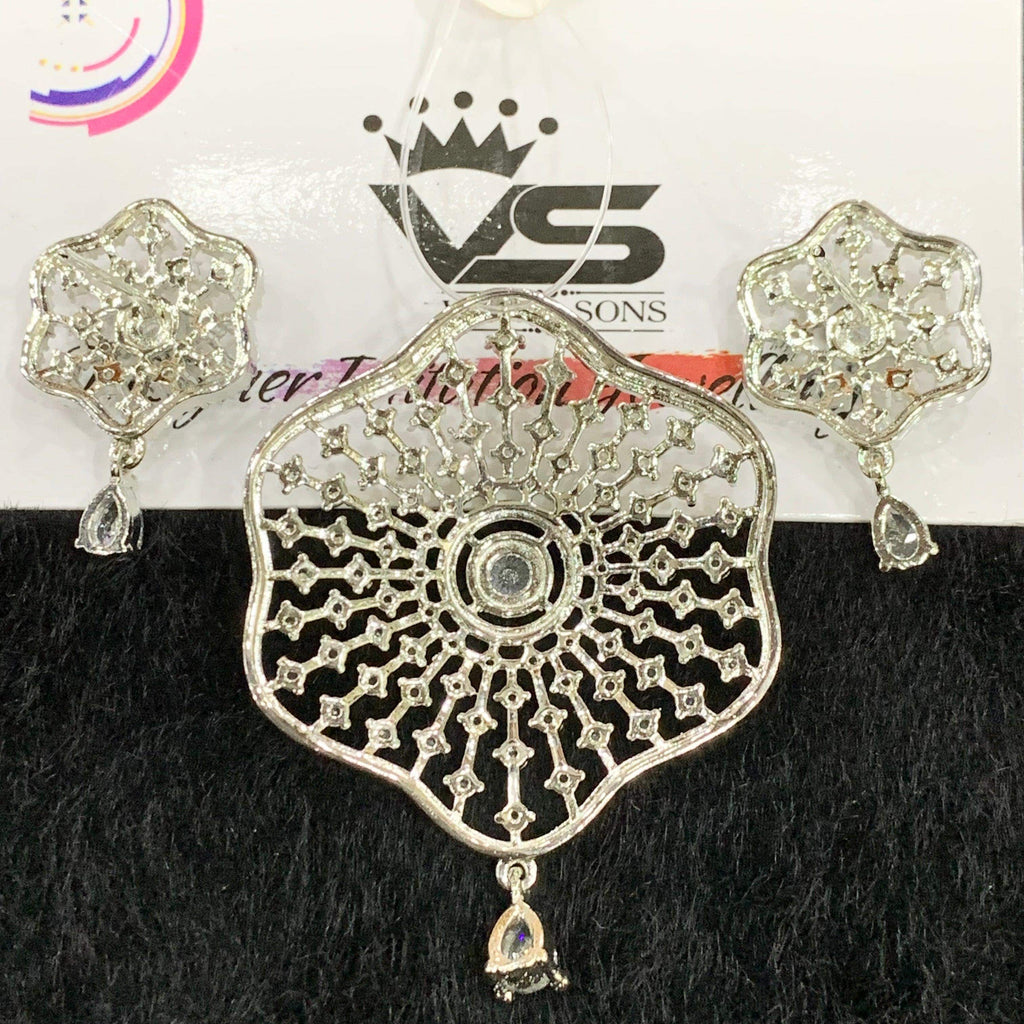 Zircon Pendant Sets 526737