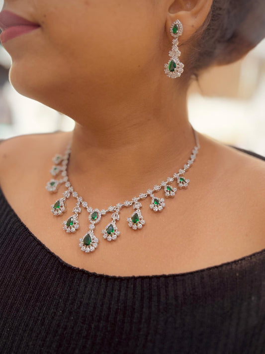 Diamond necklace set 476456