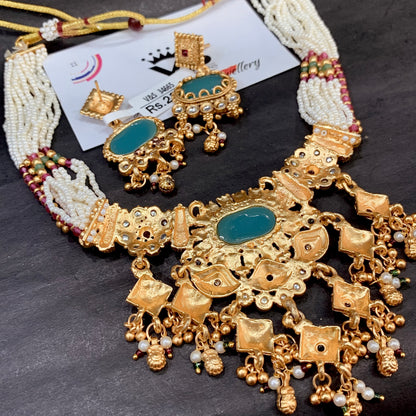 Antique Necklace Set 57286