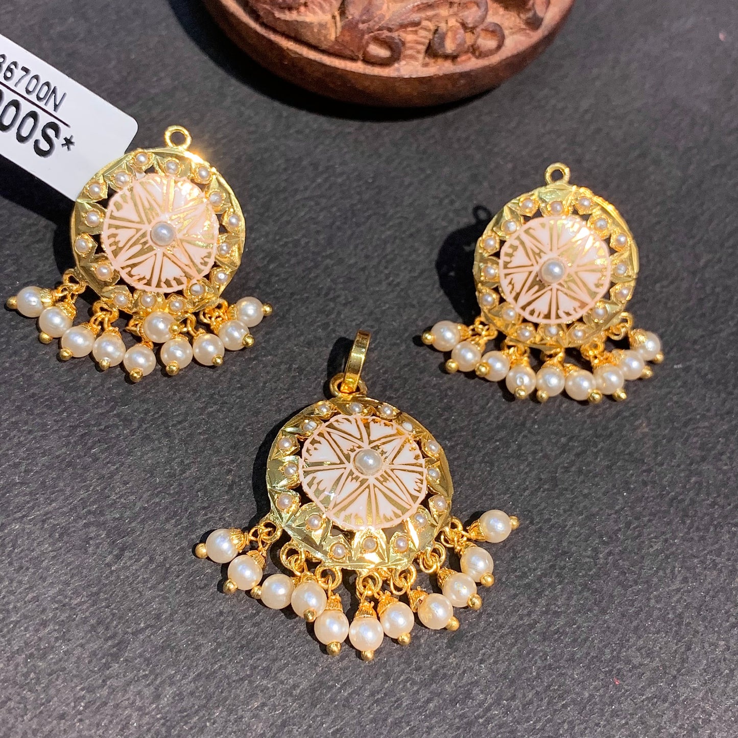 Jadau Pendant Set 44678766