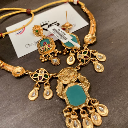 Antique Necklace Set 46293