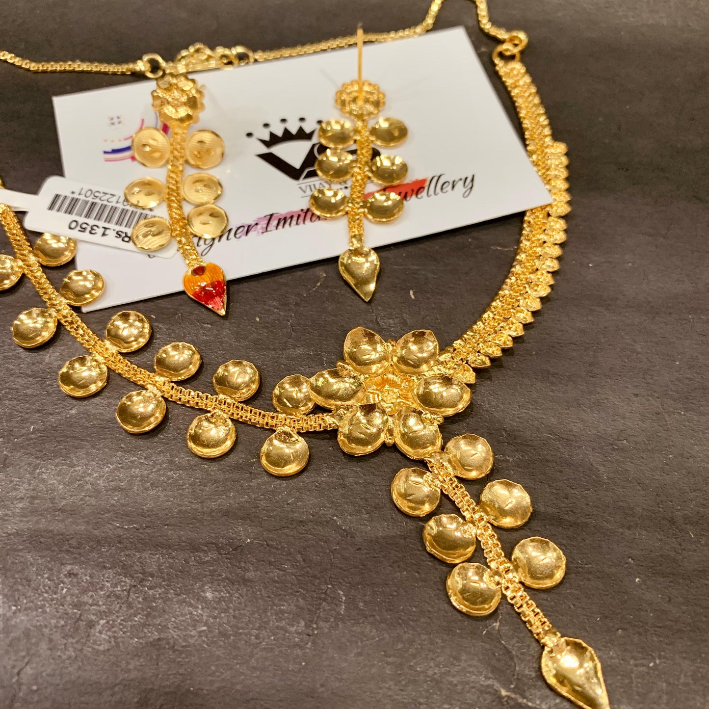 Kundan Necklace Set 526625