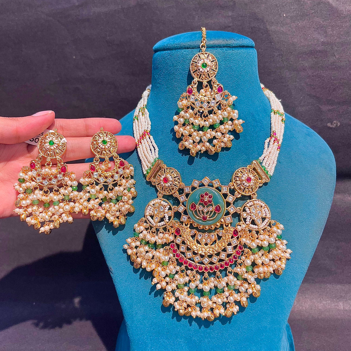 Kundan Necklace Set 86285